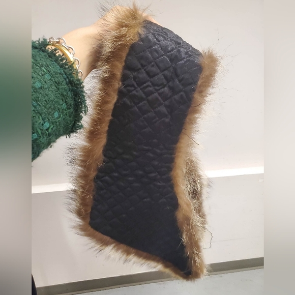 Real Fur Collar - Picture 4 of 4